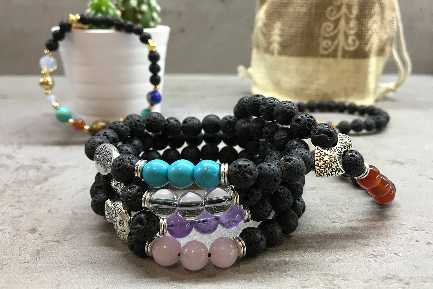 Lava Stone Bracelet - Fish Amethyst