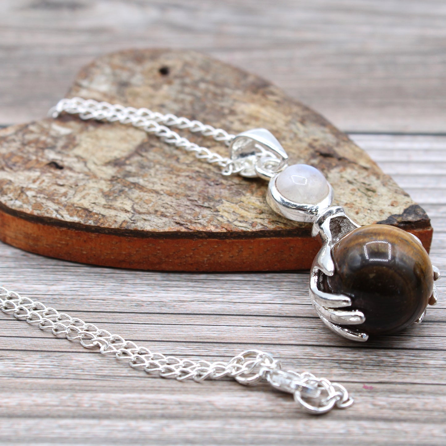 Gemstone Healing Hands Pendant - Tiger Eye